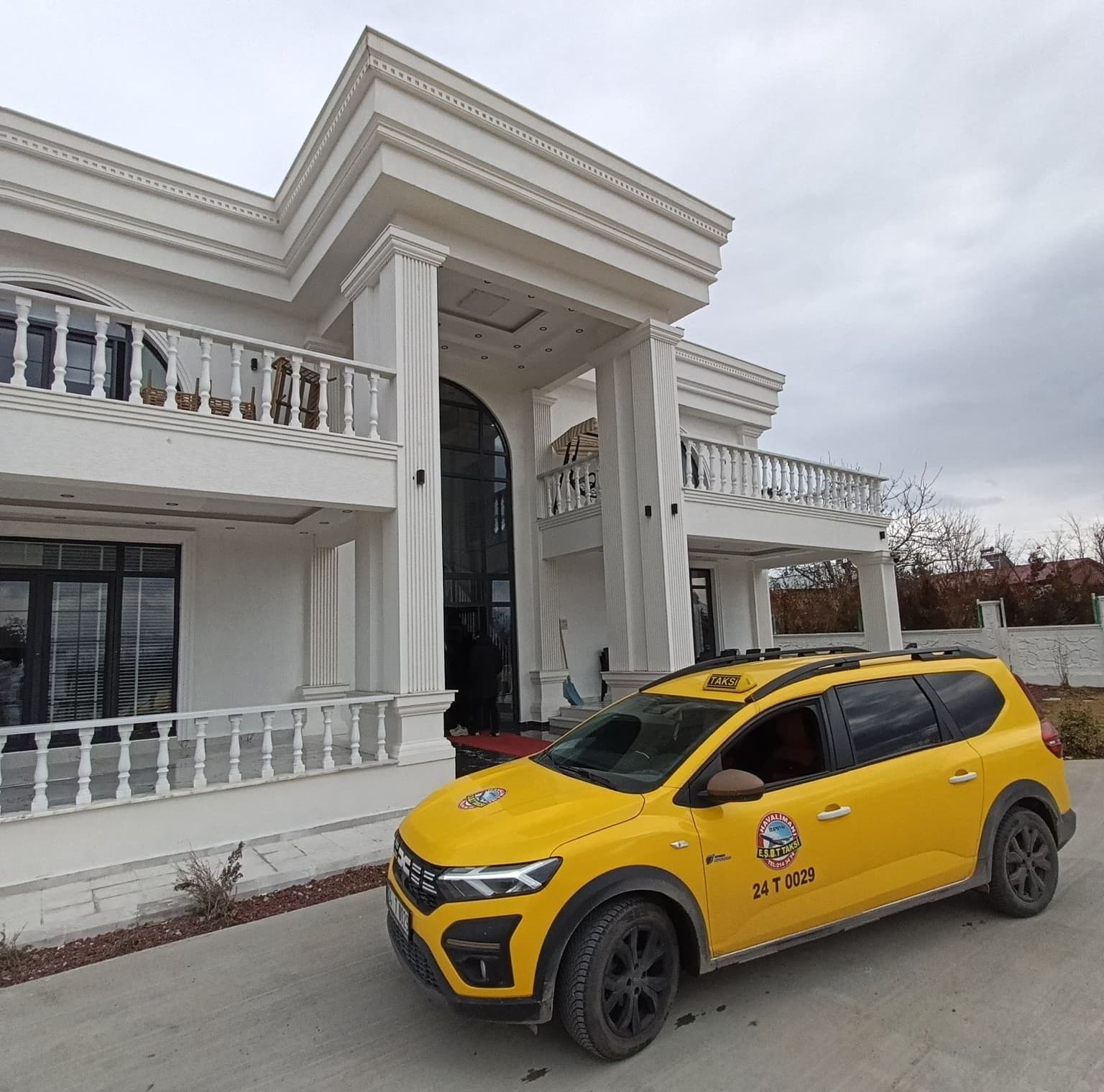 Erzincan taxi — professional transfer